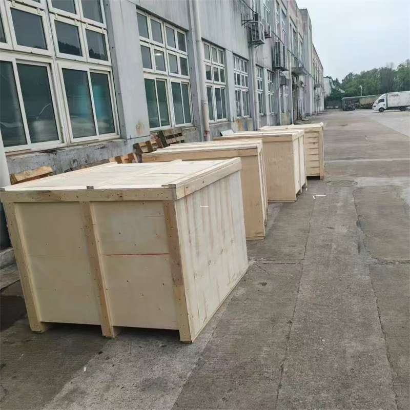 精河县尼勒克县：物流专线的高效货运之旅