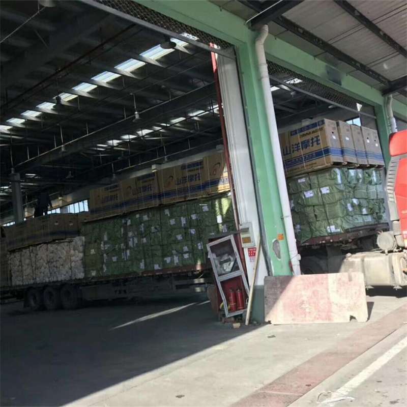 精河县隆子县：物流专线的高效货运之旅